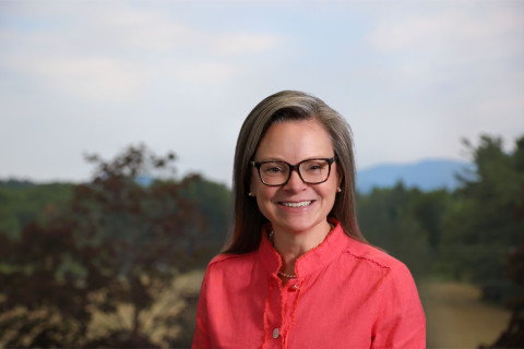 Photo of Betsy Bloomer